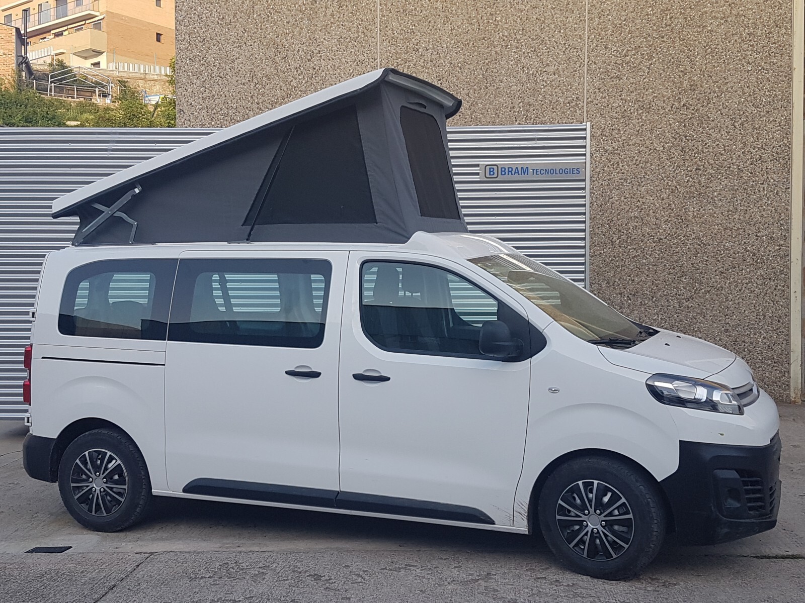 Citroen Jumpy Camper - www.inf-inet.com